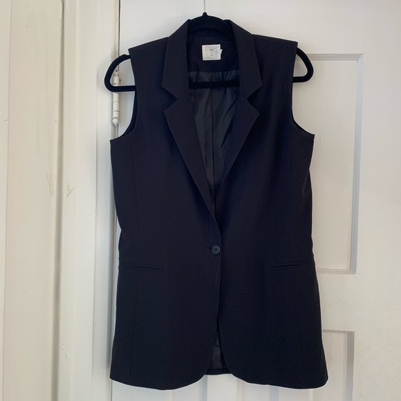 Black sleveless blazer - Picture 3 of 5